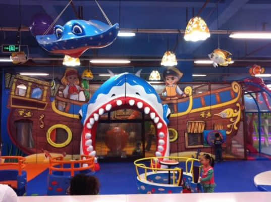 kid's indoor playground