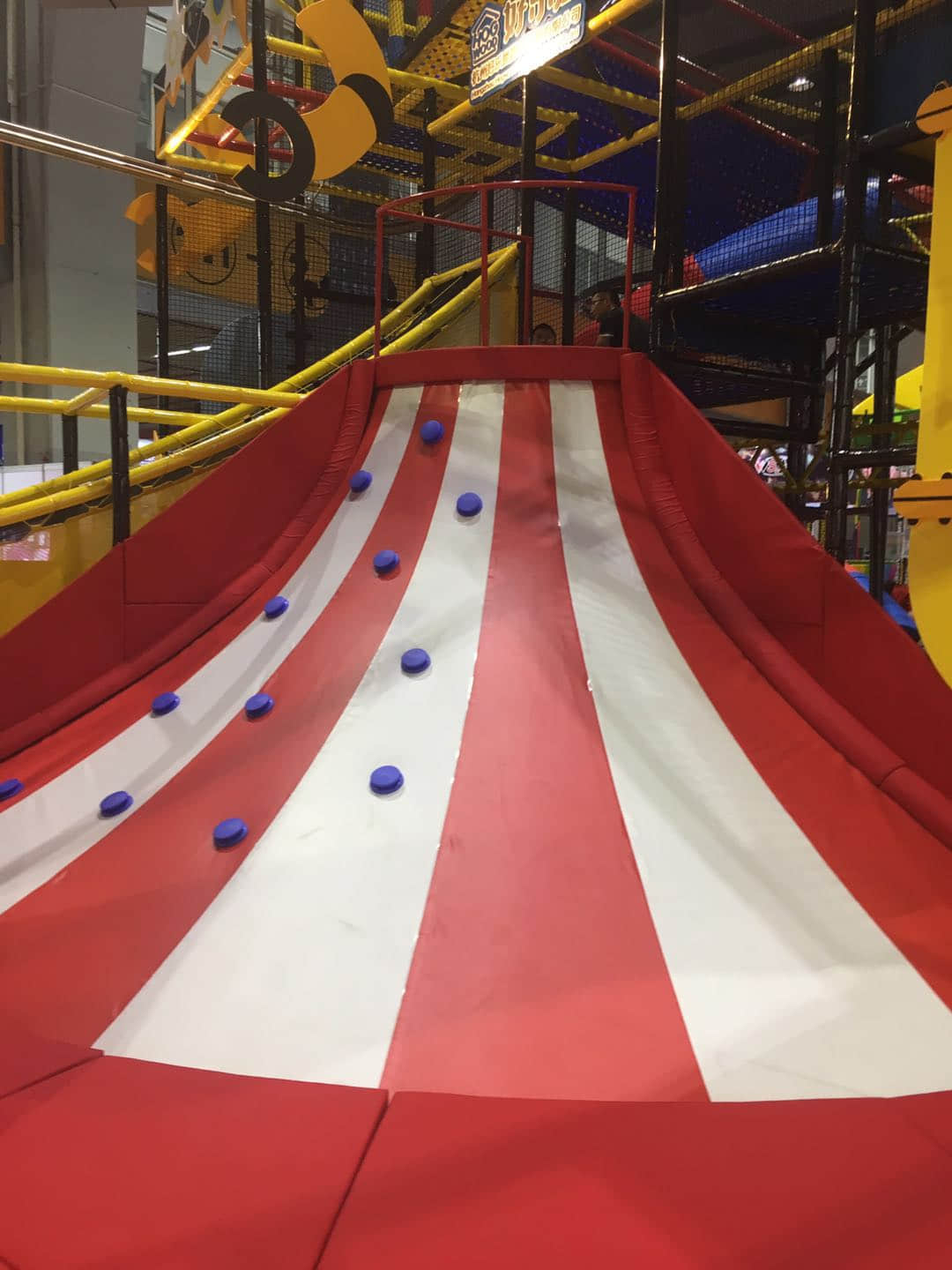 the latest indoor playground equipment