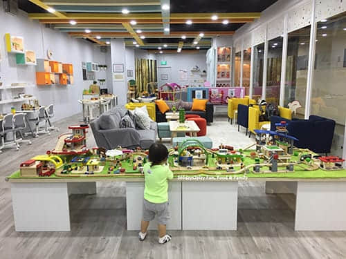 Parque de juegos cubierto TheJoyofToys