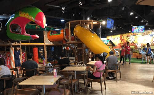 WakaWaka indoor play park