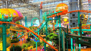 Nickelodeon Universe в крытом семейном развлекательном центре Mall of America